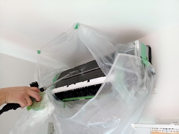 分解洗浄で内部まで徹底クリーニング